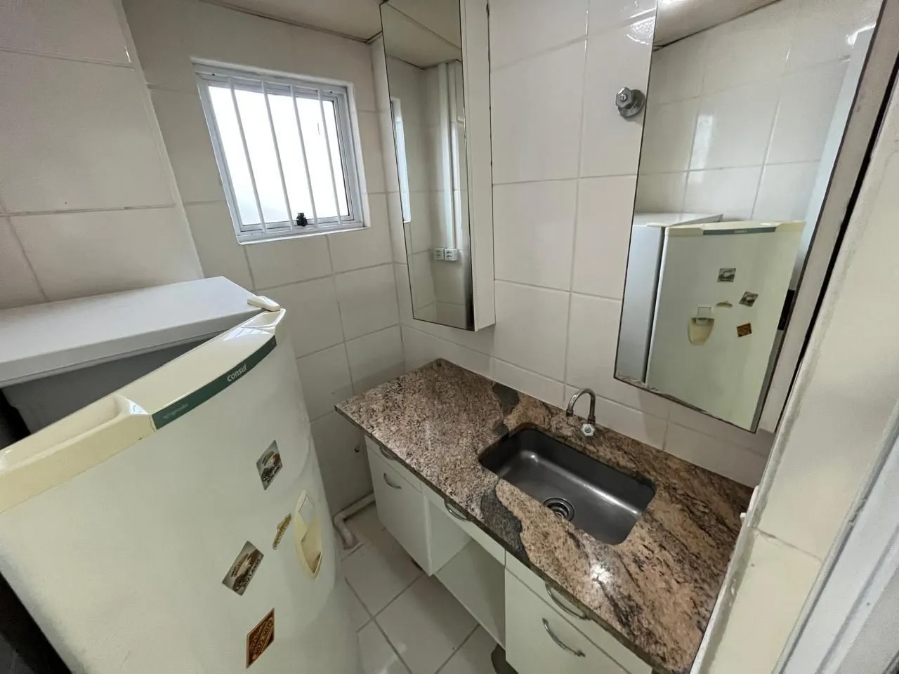 Imagem Prédio Comercial à venda com 5 salas, 400m², 6 vagas, Rua Laudelino Freire no bairro Sarandi em Porto Alegre