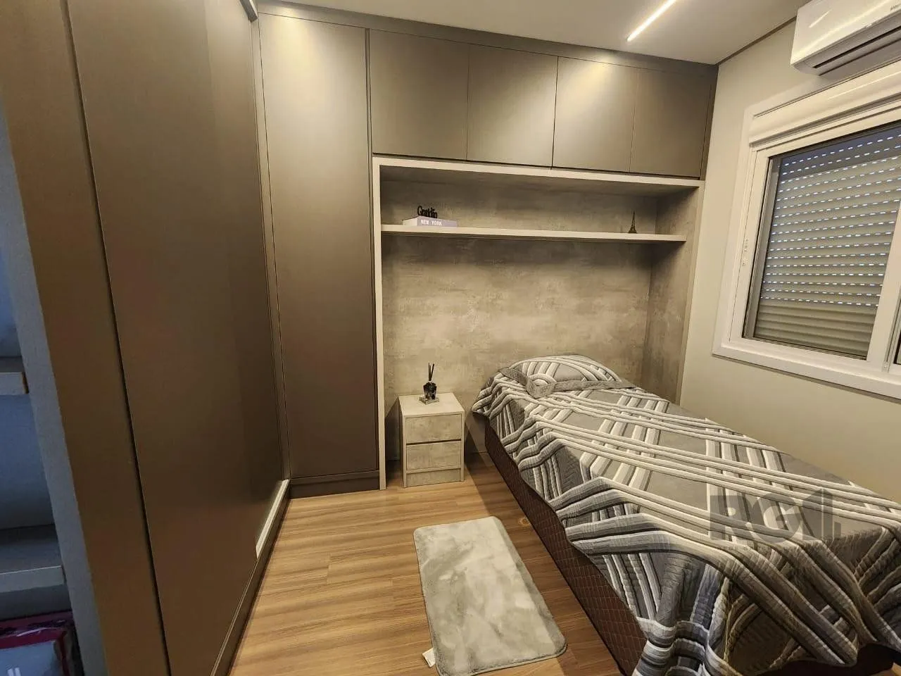 Imagem Casa em condomínio, 3 dorms, 1 suíte, 2 vagas bairro vale Ville