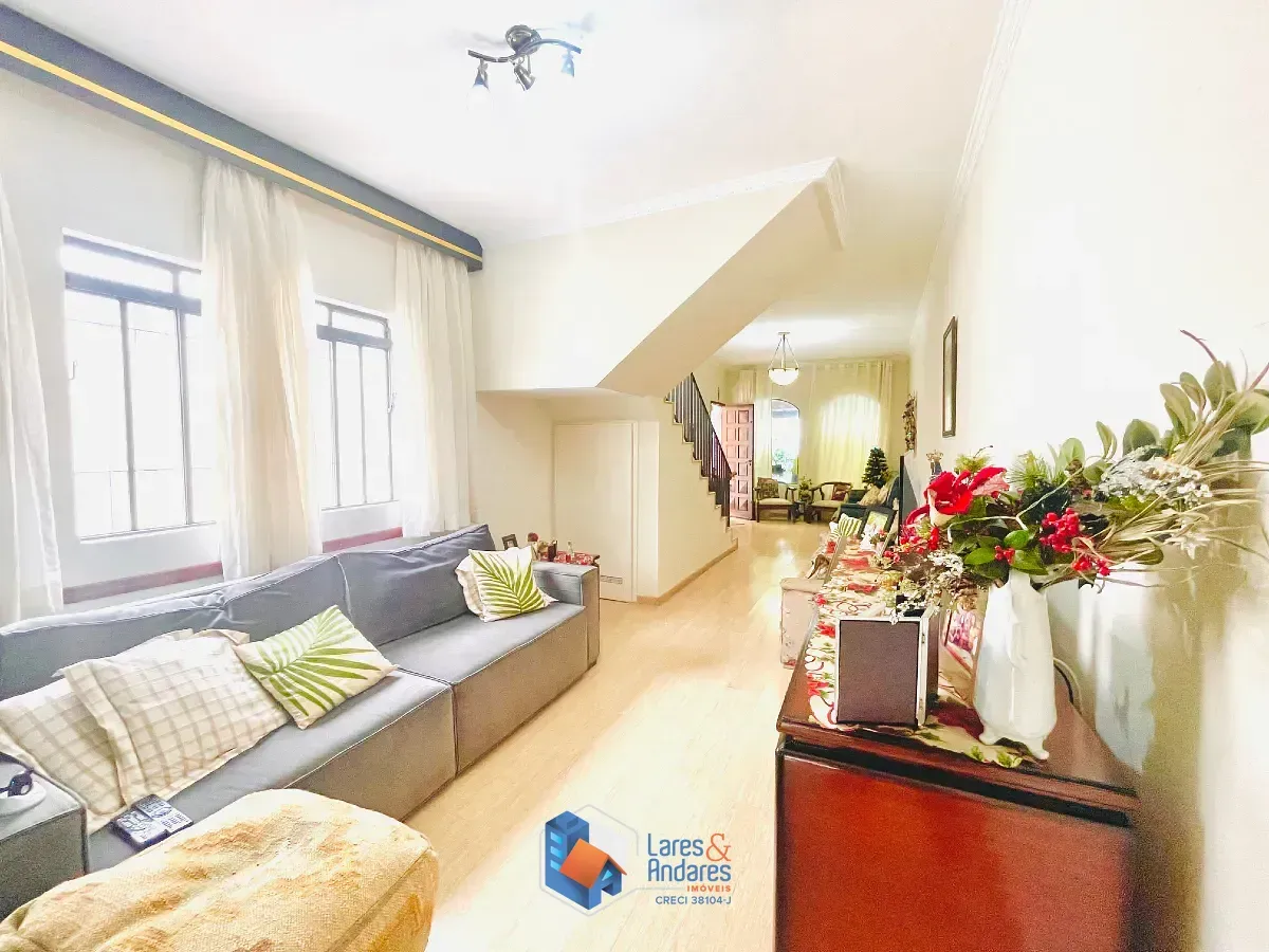 Imagem Casa de vila para venda em Jardim Independência com 3 quartos, sendo 1 suíte, 180m²