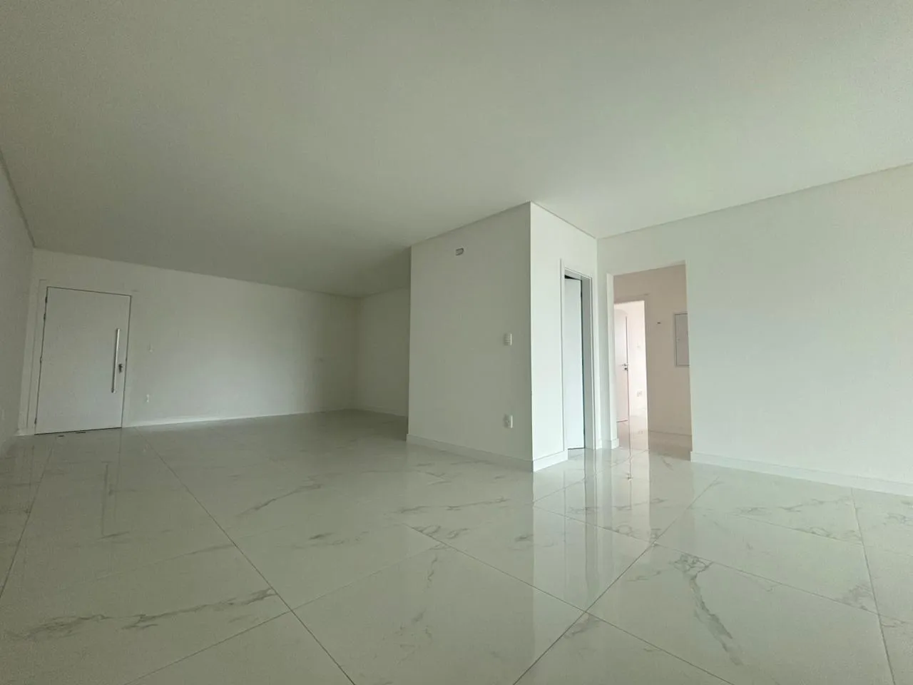 Imagem Apartamento à venda com 159.48m2 por R$ 2.125.000,00