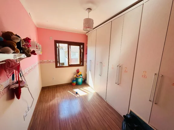 Imagem Casa para venda no bairro Hípica em Porto Alegre