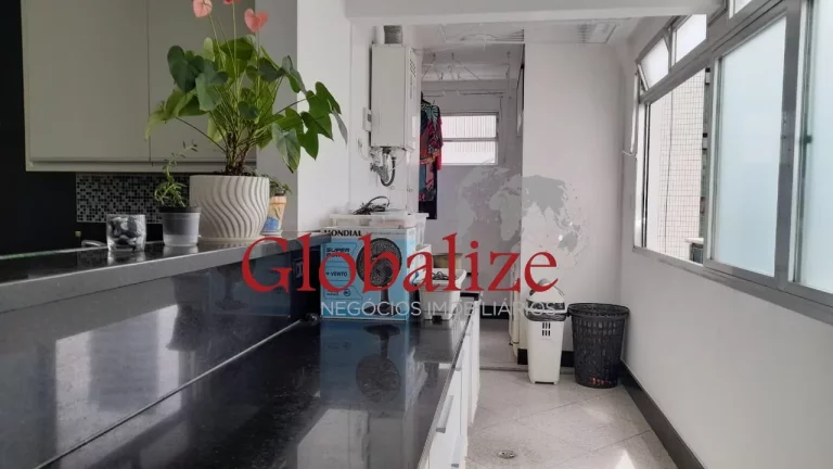 Imagem Ótimo apartamento de frente no bairro do Boqueirão em Sanros (SP), na quadra da praia por R$.1.450.000,00