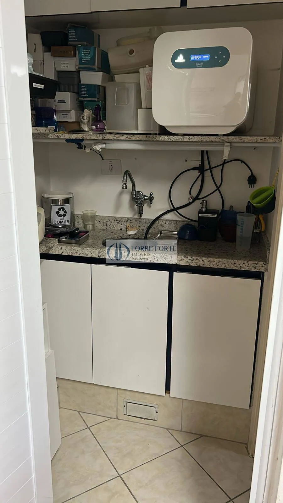 Imagem Ótima sala 37 m², incluso consultório odontológico completo, em Pinheiros