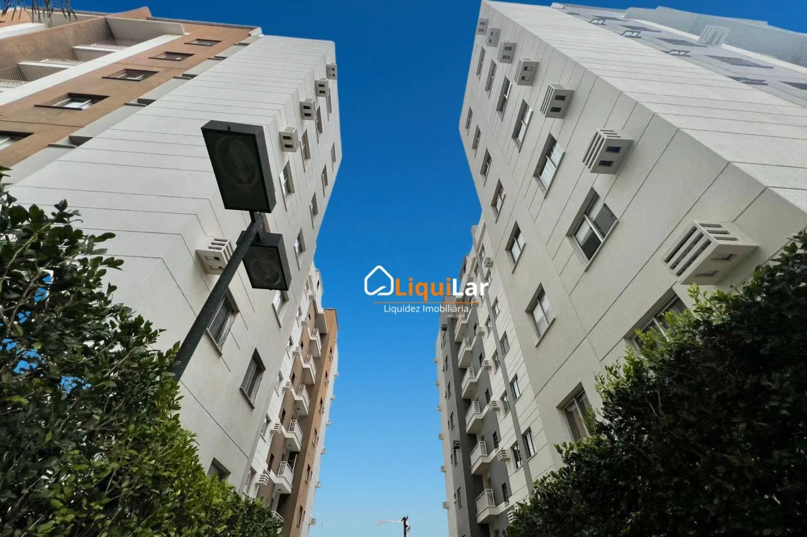 Foto do imóvel Apartamento Reformado e Planejado no LIV Cidade Jardim com 3 Quartos, Suíte e Lazer Completo
