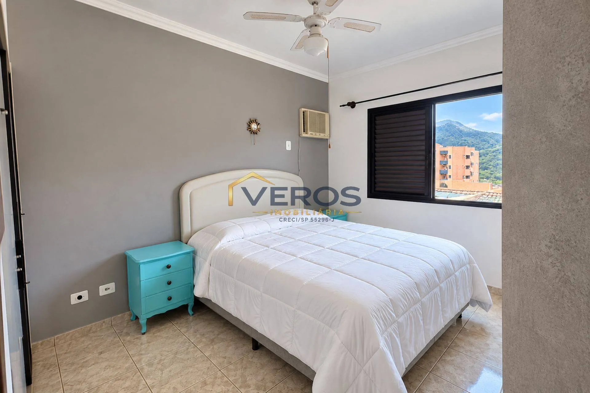 Imagem Apartamento a venda com 3 quartos a 300m da praia Martim de Sá em Caraguá