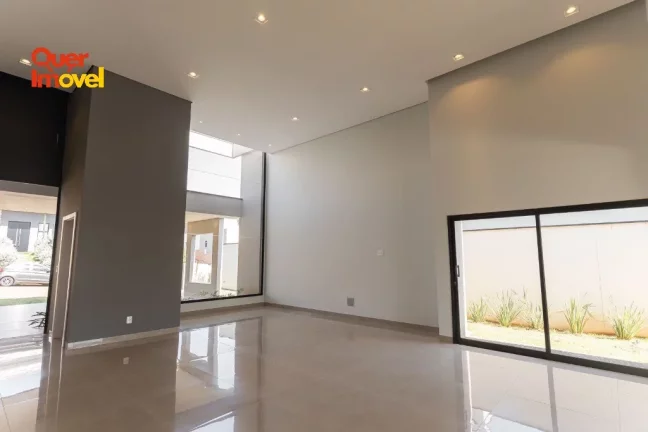Imagem Imóvel de alto padrão no Condomínio Alphaville 1 em Ribeirão Preto-SP 3 suítes, 2 salas, 5 banheiros e 4 vagas 279,00 m² Quer Imóvel Negócios Imobiliários