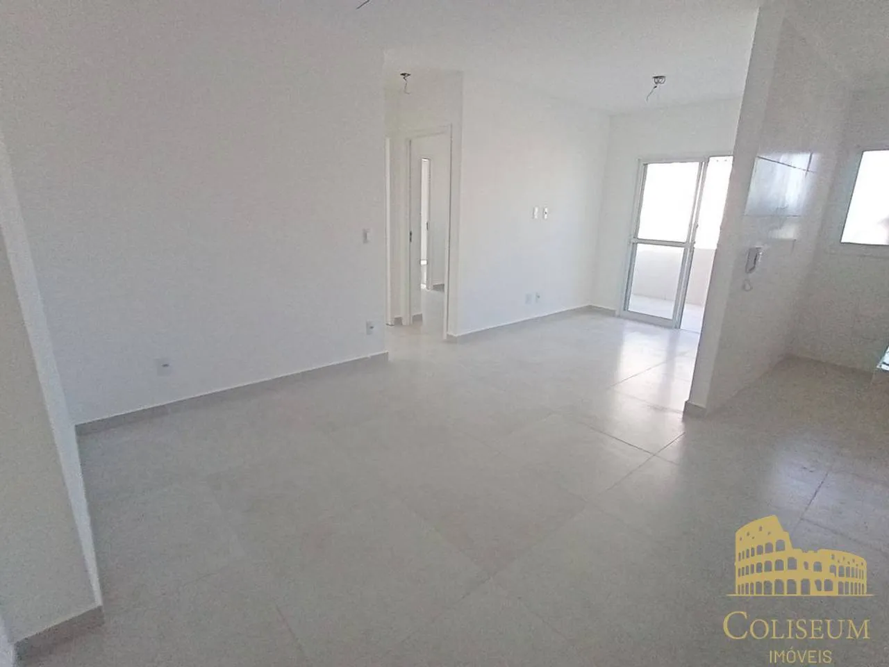Imagem Apartamento com 2 dormitórios para alugar, 61 m² por R$ 3.300/mês - Guilhermina - Praia Grande/SP