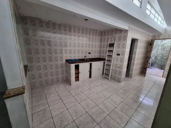 Imagem Casa Térrea à Venda, com 3 Dormitórios, 2 vagas, 180m² de área, Baeta Neves, São Bernardo do Campo