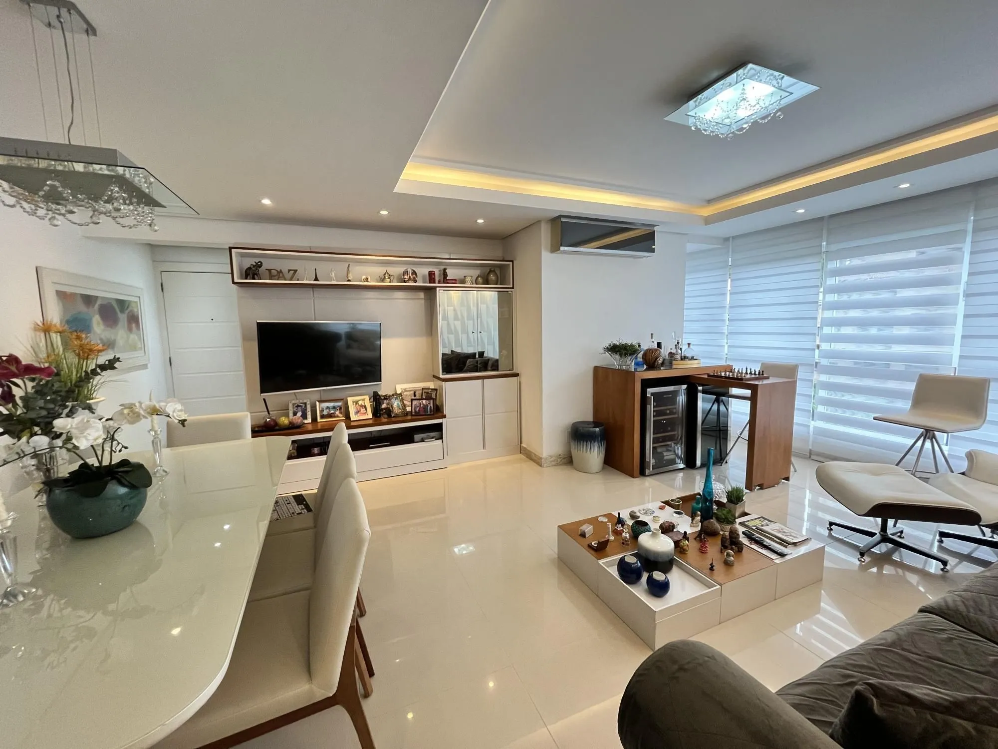 Imagem Excelente apartamento de 3 dormitórios, suíte, 2 vagas, no Bairro Boa Vista.