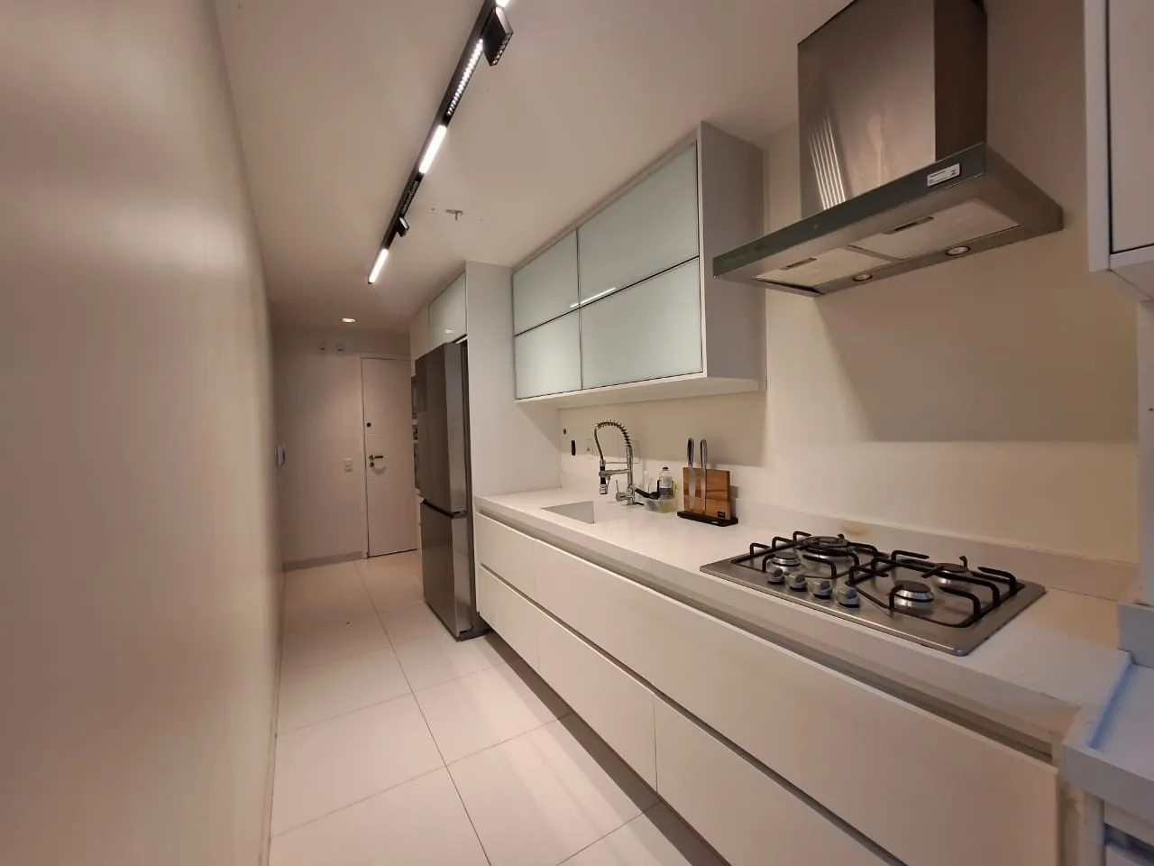 Imagem Apartamento para Venda em Rio de Janeiro, Barra da Tijuca, 4 dormitórios, 2 banheiros, 2 vagas