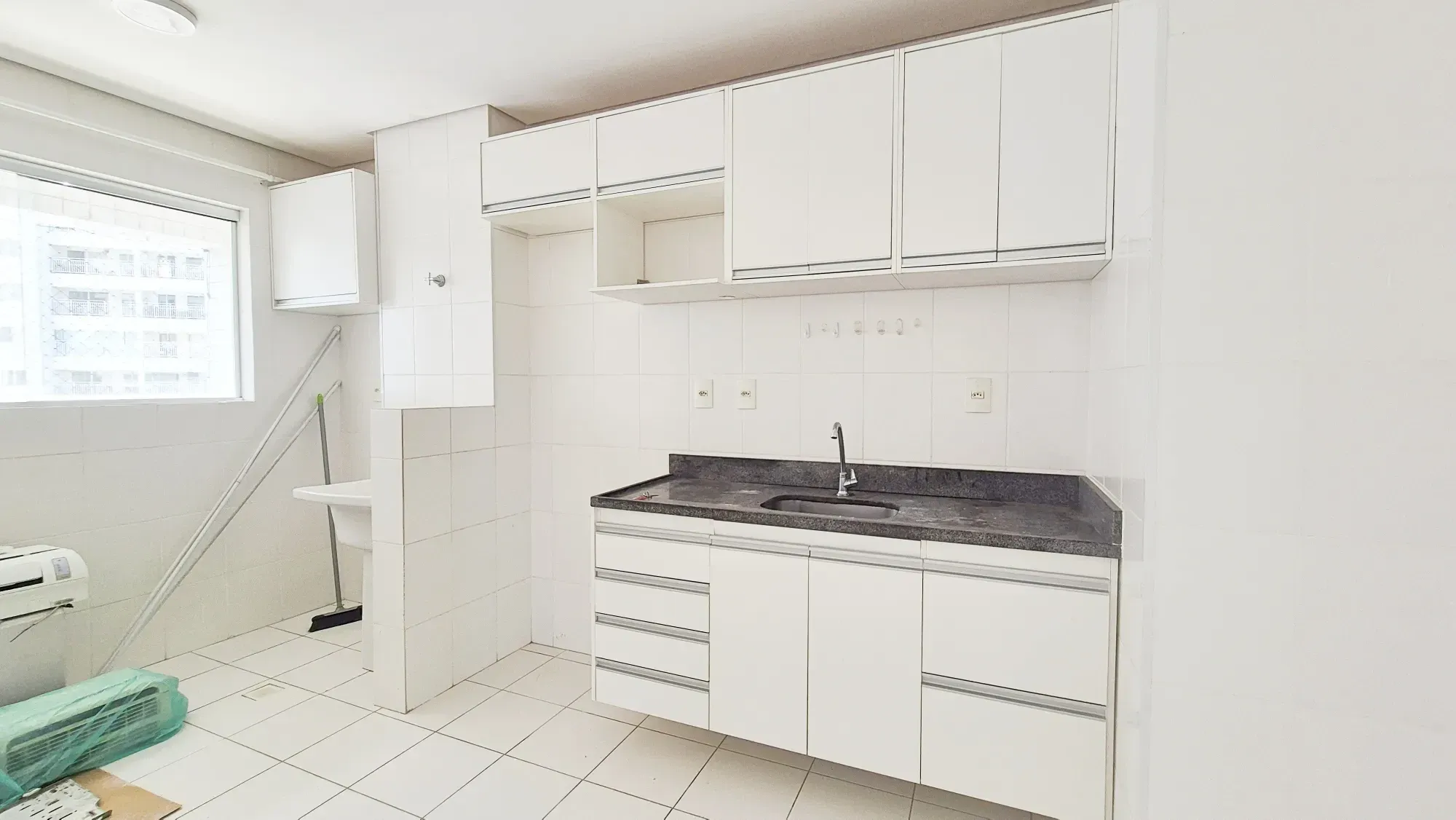 Imagem Apartamento com 2 Quartos à Venda ou Locação, 66 m² em Ponta Negra - Manaus