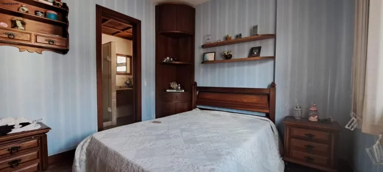 Imagem Apartamento para Venda em Teresópolis, Várzea, 4 dormitórios, 4 suítes, 5 banheiros, 2 vagas