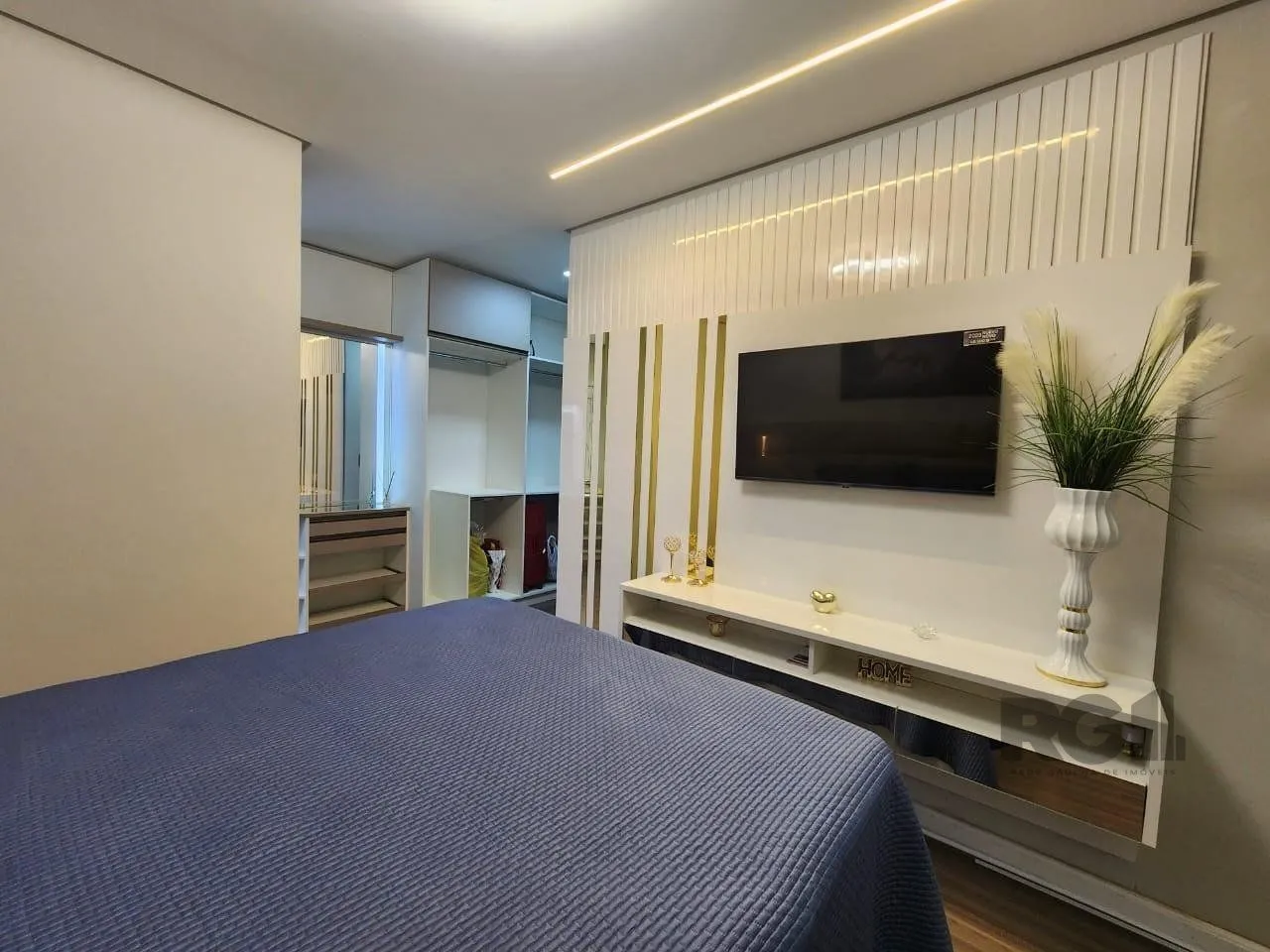 Imagem Casa em condomínio, 3 dorms, 1 suíte, 2 vagas bairro vale Ville