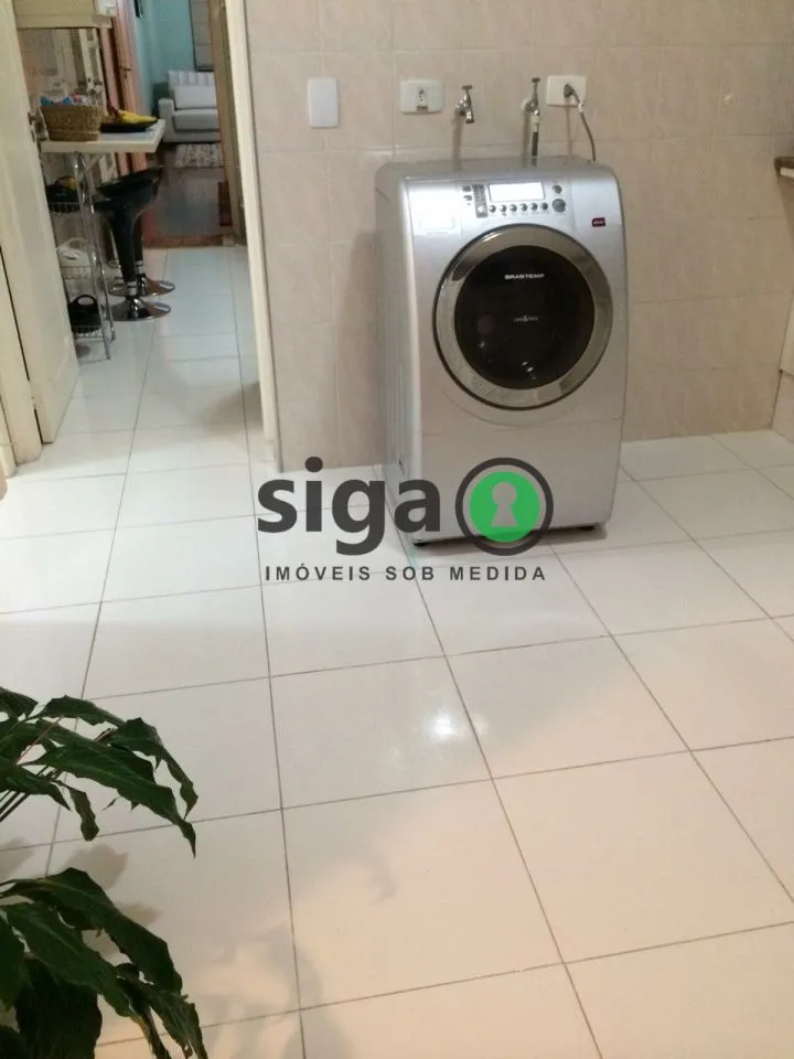 Imagem Apartamento com 240m², 4 suítes, 4 vagas, Vila Andrade -
