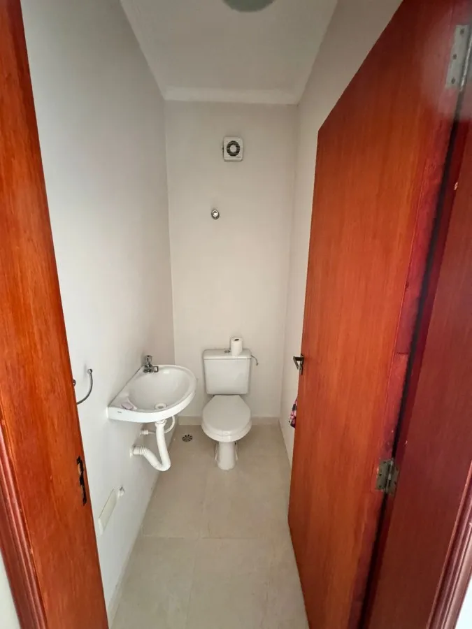 Imagem Sobrado para Venda em Santo André / SP no bairro vila Alto de Santo André