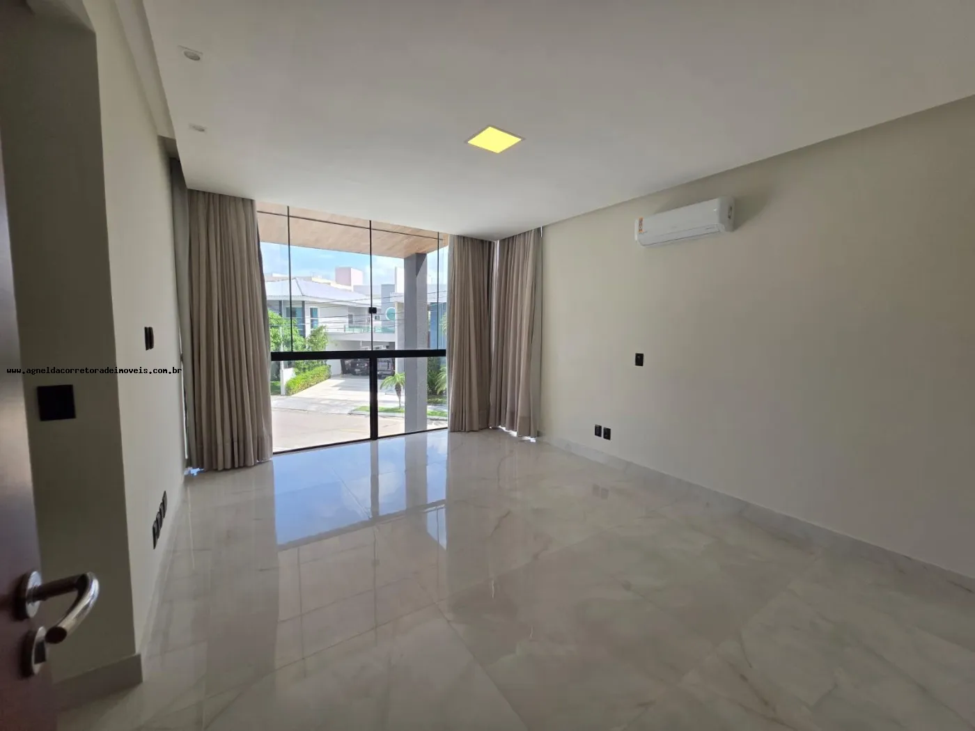Imagem Casa em Condomínio para Venda em Parnamirim, Nova Parnamirim, 5 dormitórios, 4 suítes, 5 banheiros, 4 vagas
