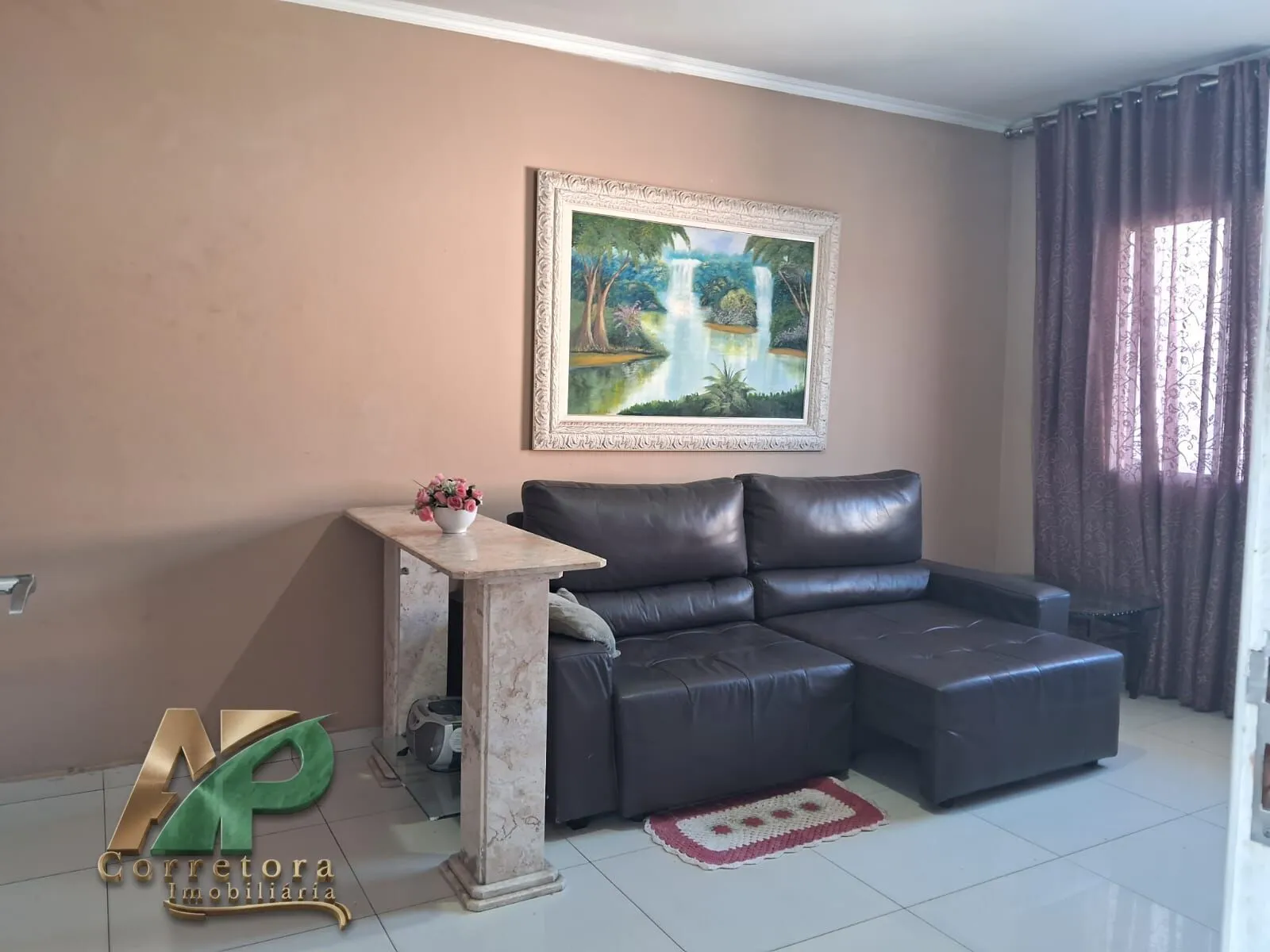 Imagem Sobrado à Venda em Taboão da Serra | 2 Dormitórios (1 Suíte) R$ 800 mil