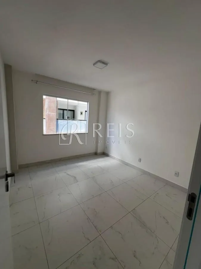 Imagem Apartamento para Venda em Rio das Ostras, Costazul, 2 dormitórios, 1 suíte, 2 banheiros, 1 vaga