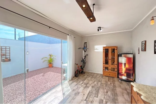 Imagem Casa para venda no bairro Hípica em Porto Alegre