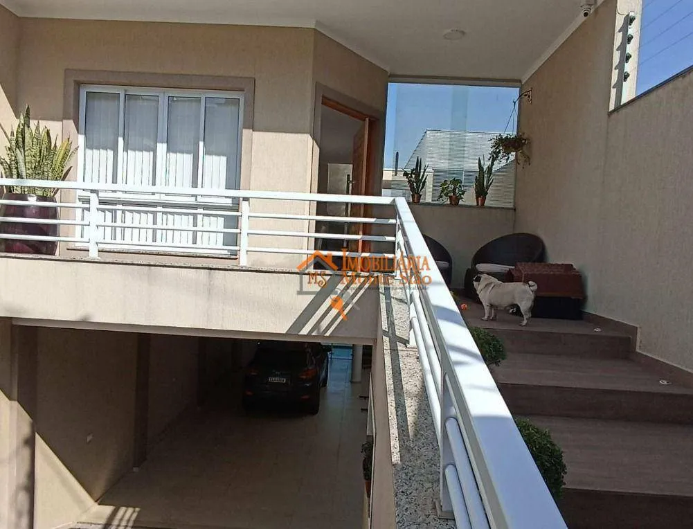 Imagem Sobrado com 3 dormitórios à venda, 174 m² por R$ 1.390.000,00 - Jardim Vila Galvão - Guarulhos/SP