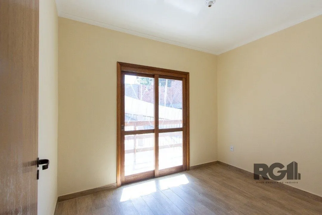 Imagem Casa de Condomínio em Cascata