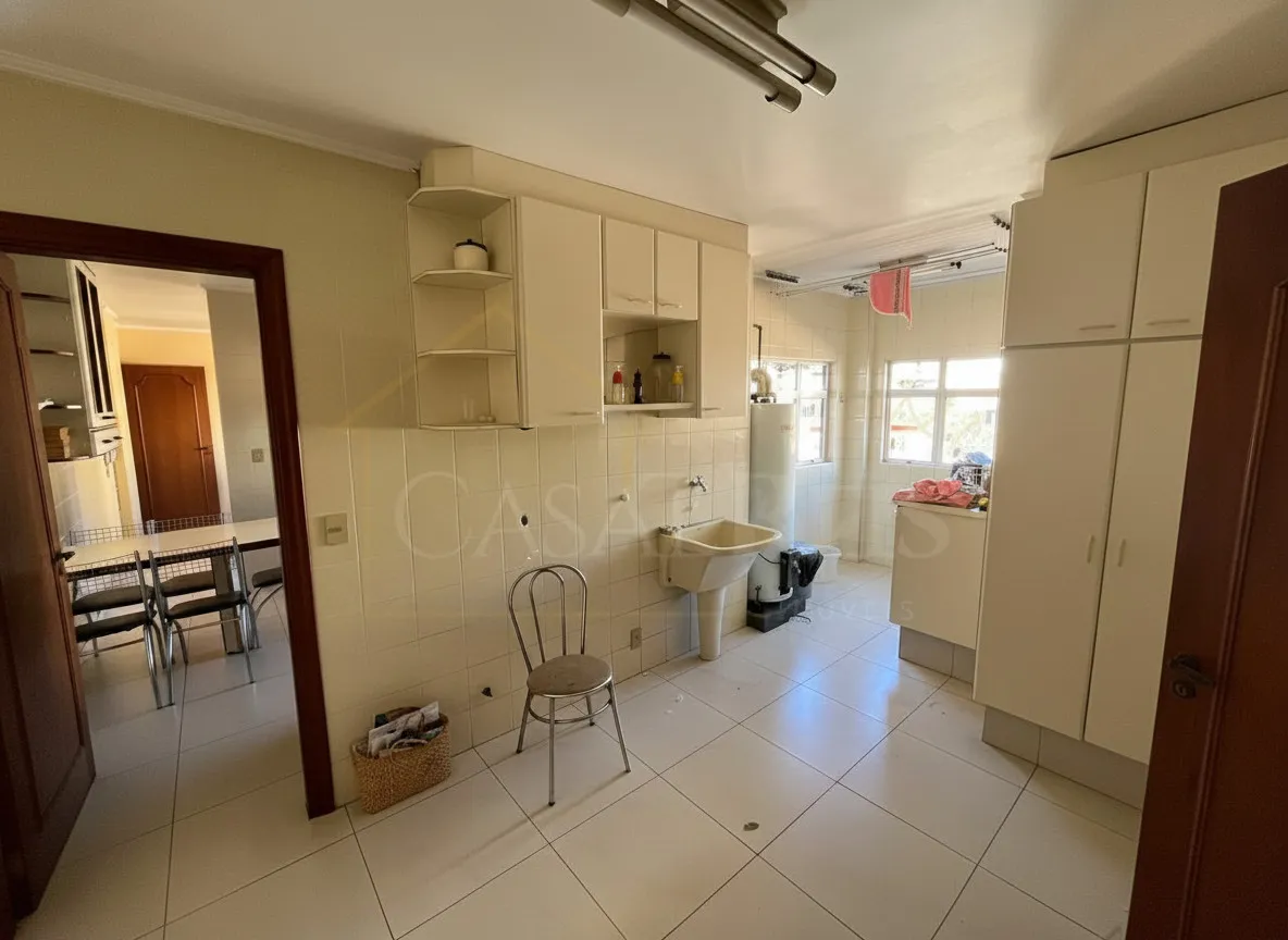 Imagem Apartamento 4 quartos à venda em Centro, Poços de Caldas