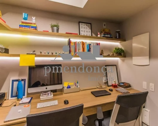 Imagem Lindo apartamento reformado em Higienópolis com 200m²