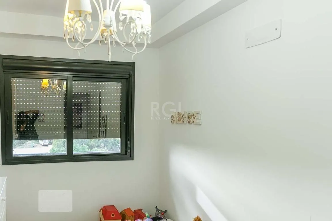 Imagem Apartamento com 3 quartos, 1 suíte, churrasqueira, 2 vagas, no bairro Cristal