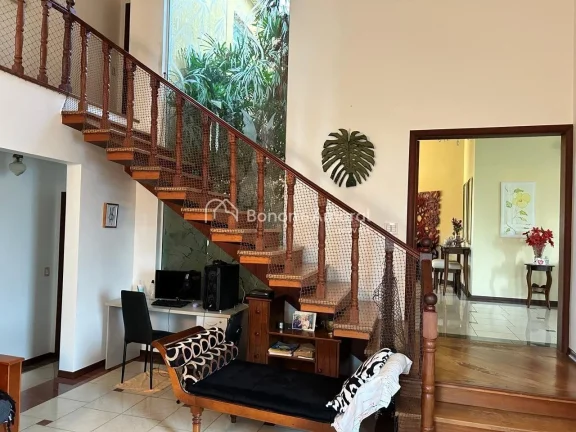 Imagem Excelente oportunidade no Alphaville Campinas: casa com ótimo custo-benefício, planta ampla e func...
