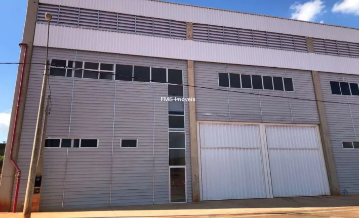 Foto do imóvel Galpão com 3000m2 em Hortolândia/SP.