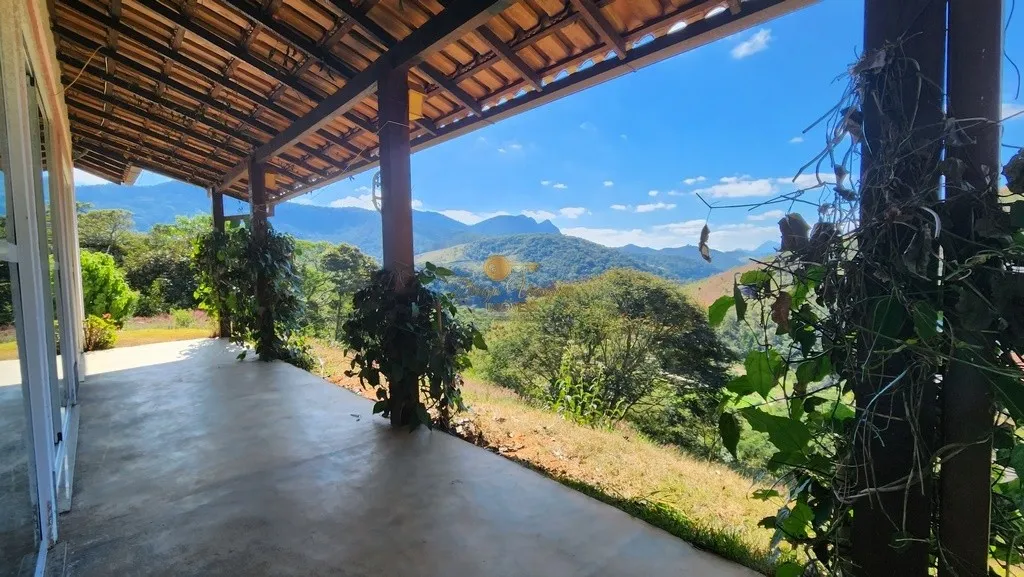 Imagem Casa para Venda em Teresópolis / RJ no bairro Andradas