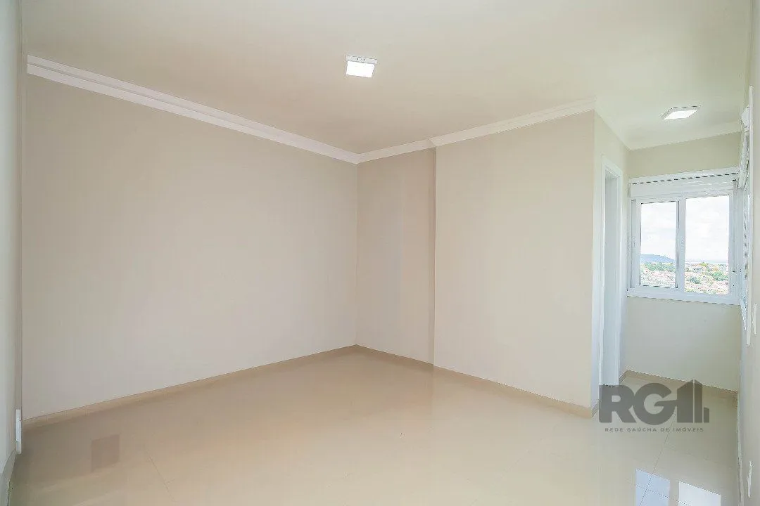 Imagem Sobrado, 185 metros quadrados privativo, com 3 quartos, 1 suíte, Living e cozinha integrados, lareira, churrasqueira, lavabo e 2 vagas de garagem. e 2 vagas de garagem