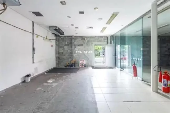 Imagem Prédio comercial com 391m2 em Santo Amaro