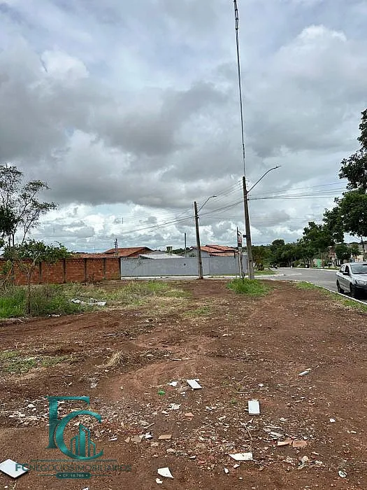 Imagem Terreno Comercial de Esquina em Goiânia - Oportunidade