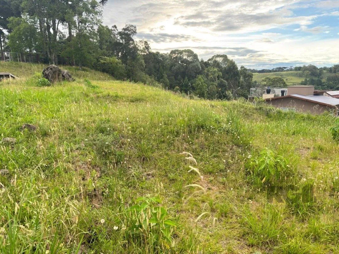 Imagem Terreno de 600m2 em ótimo loteamento residencial