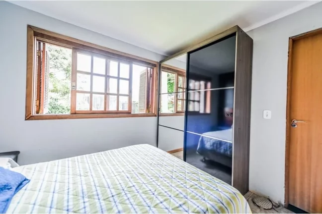 Imagem Casa em Condomínio para venda no bairro Santa Tereza em Porto Alegre