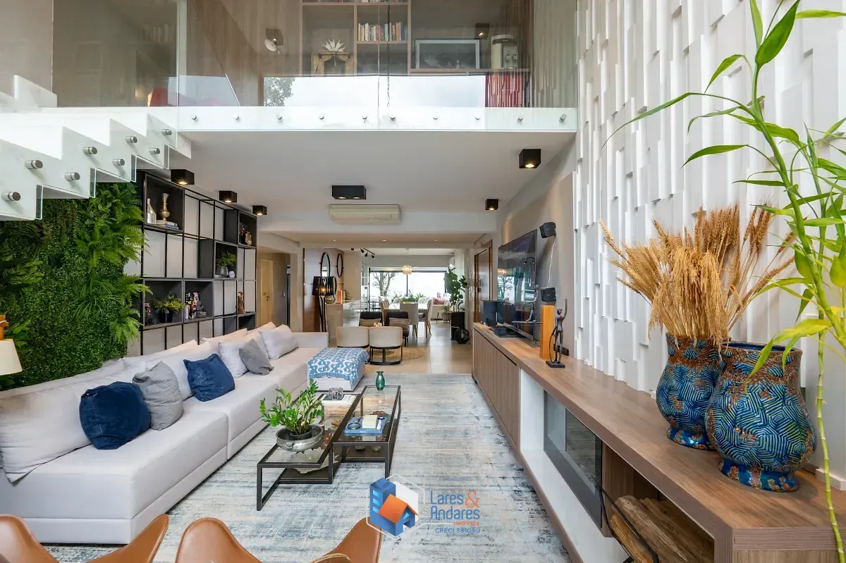 Imagem Casa para venda em Alto de Pinheiros com 4 quartos, sendo 4 suítes, 344m²