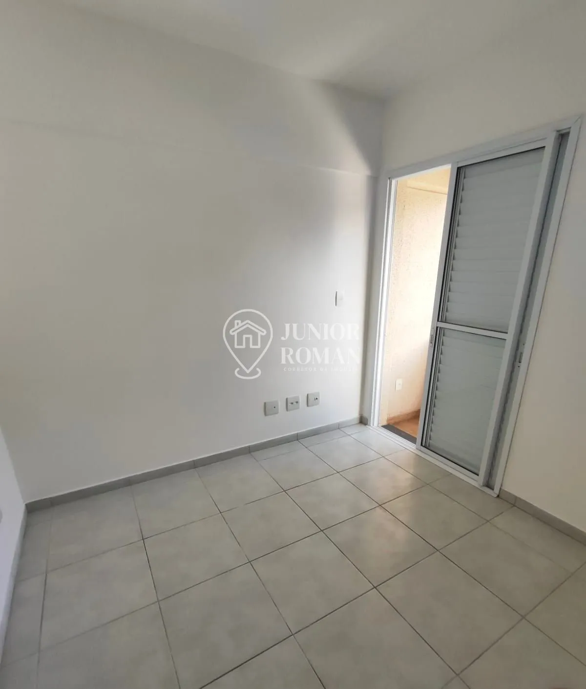 Imagem APARTAMENTO 2 DORM COM VARANDA E VISTA PARA O SBC PLAZA SHOPPING - LOCAÇÃO NO CONDOMÍNIO SANT'ANNA