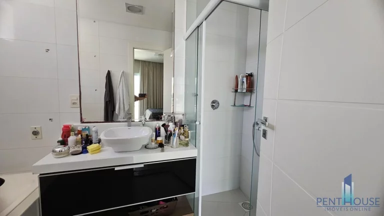 Imagem Apartamento com Terraço para Venda em Balneário Camboriú, CENTRO, 3 dormitórios, 1 suíte, 2 banheiros, 3 vagas