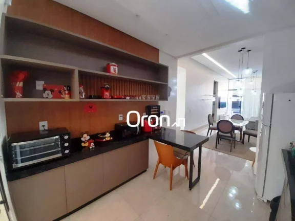 Imagem Casa com 3 dormitórios à venda, 172 m² por R$ 1.150.000,00 - Santa Genoveva - Goiânia/GO