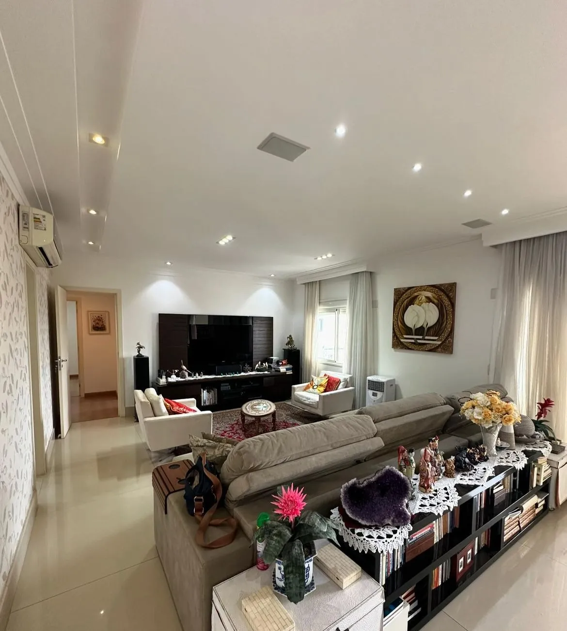 Imagem Venda de Apartamento com 3 Suítes no Único Campolim