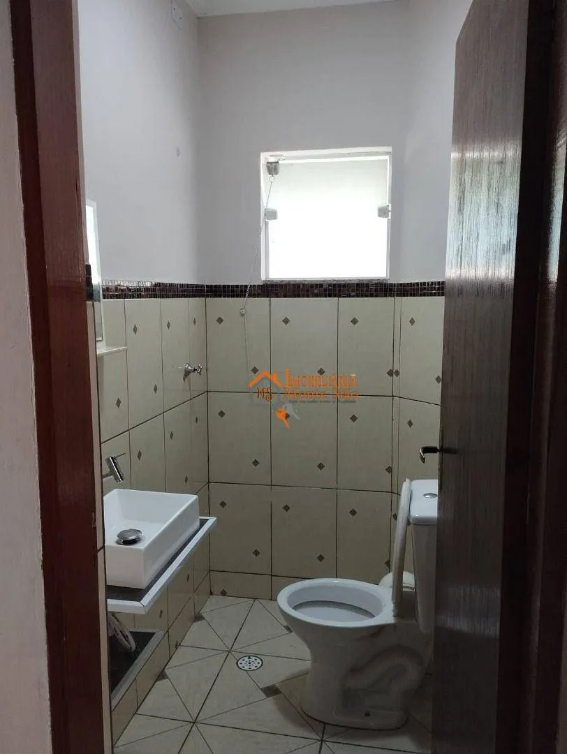 Imagem Sobrado com 3 dormitórios à venda, 220 m² por R$ 680.000,00 - Vila Caputera - Mogi das Cruzes/SP