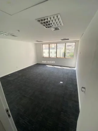 Imagem Conjunto comercial com 360m² no Jd. Paulista.