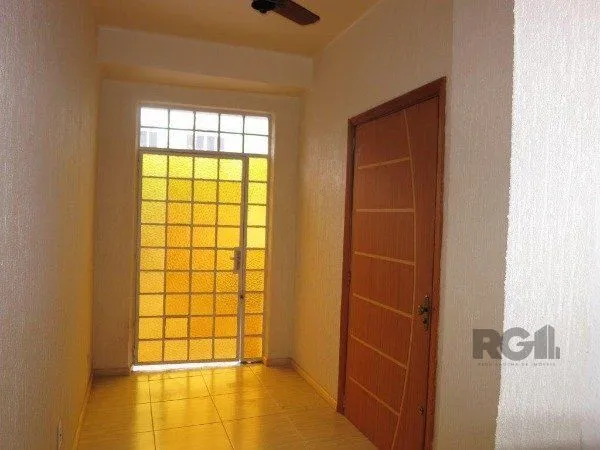 Imagem Edifício (prédio) com 03 apartamentos de 01 dormitório no Bairro Auxiliadora
