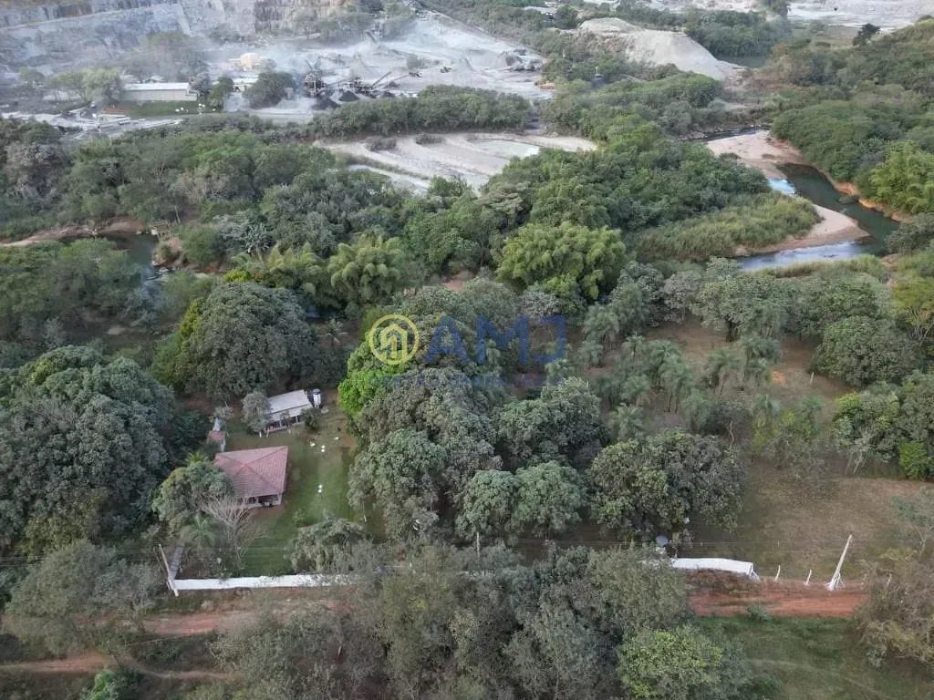 Imagem Área à venda, 21010 m² por R$ 1.450.000,00 - Chácara São Pedro - Aparecida de Goiânia/GO