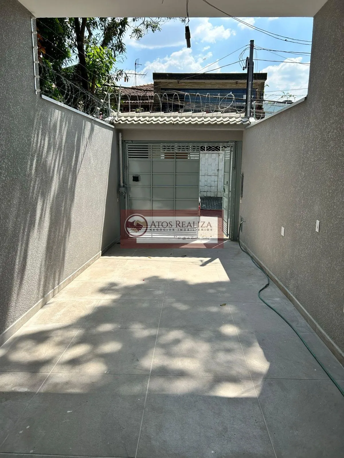 Imagem Venda Sobrado em Campo Grande - 3 Dormitórios e 141m²