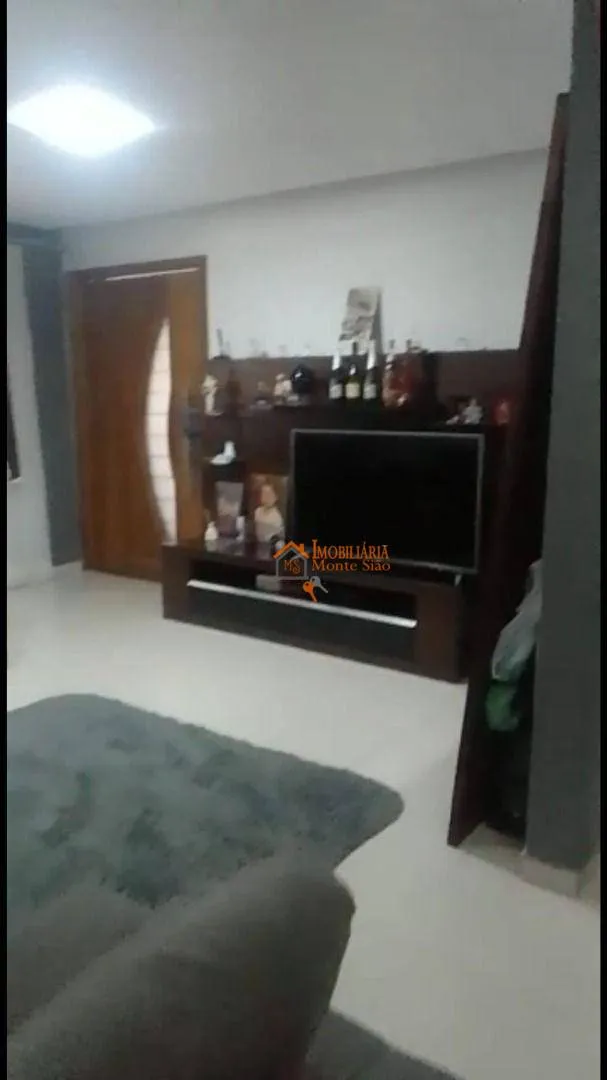 Imagem Sobrado com 4 dormitórios à venda, 218 m² por R$ 800.000,00 - Vila Galvão - Guarulhos/SP