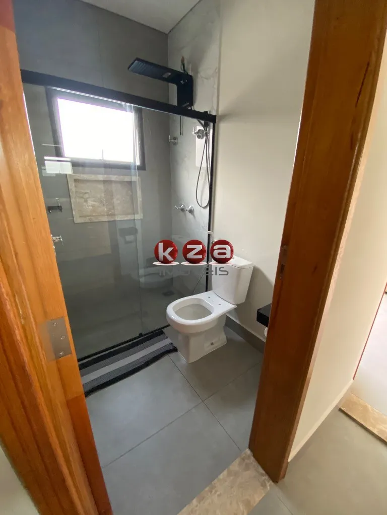 Imagem Magnífica Casa à Venda e Permuta em Valinhos-SP, Condomínio Vila do Sol: 3 Suítes, 3 Salas, 4 Vagas, 206 m²!
