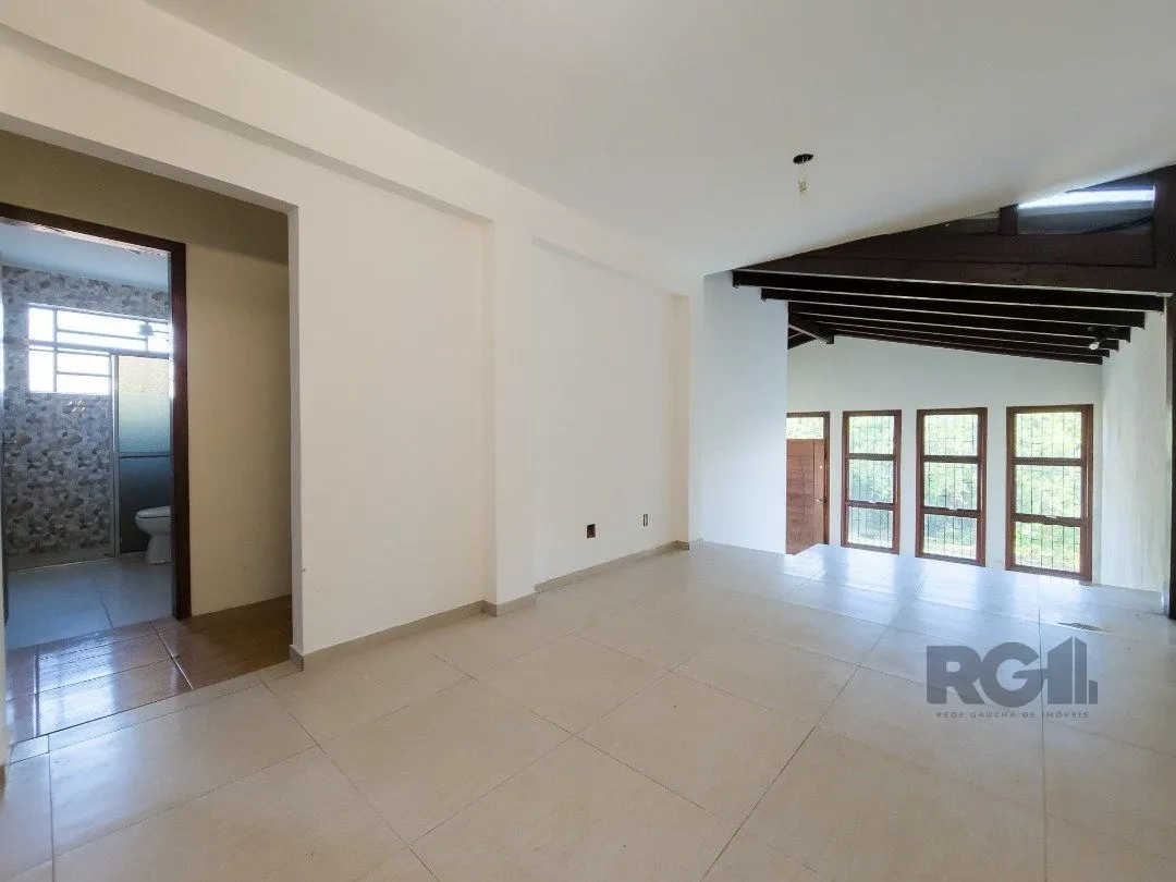 Imagem Casa com 3 quartos, suite, pátio - Bairro Espírito Santo - Potro Alegre (RS)