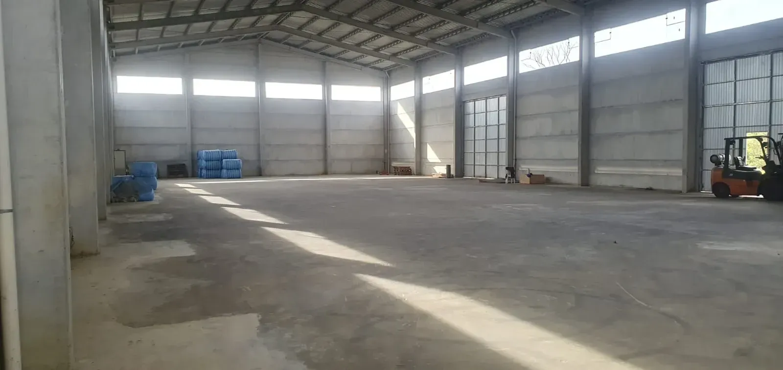 Foto do imóvel Galpão à Venda, 1.100 m² em Garuva - Garuva